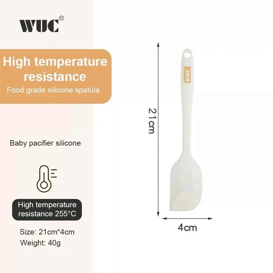 Silicone Baking Tool Set – Spatula, Scraper, Whisk & Oil Brush