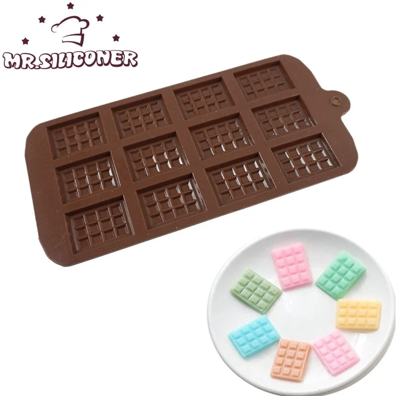 1PCS Silicone 12-Cell Chocolate & Fondant Mold – Reusable Baking Mould for Candy, Ice, and Desserts