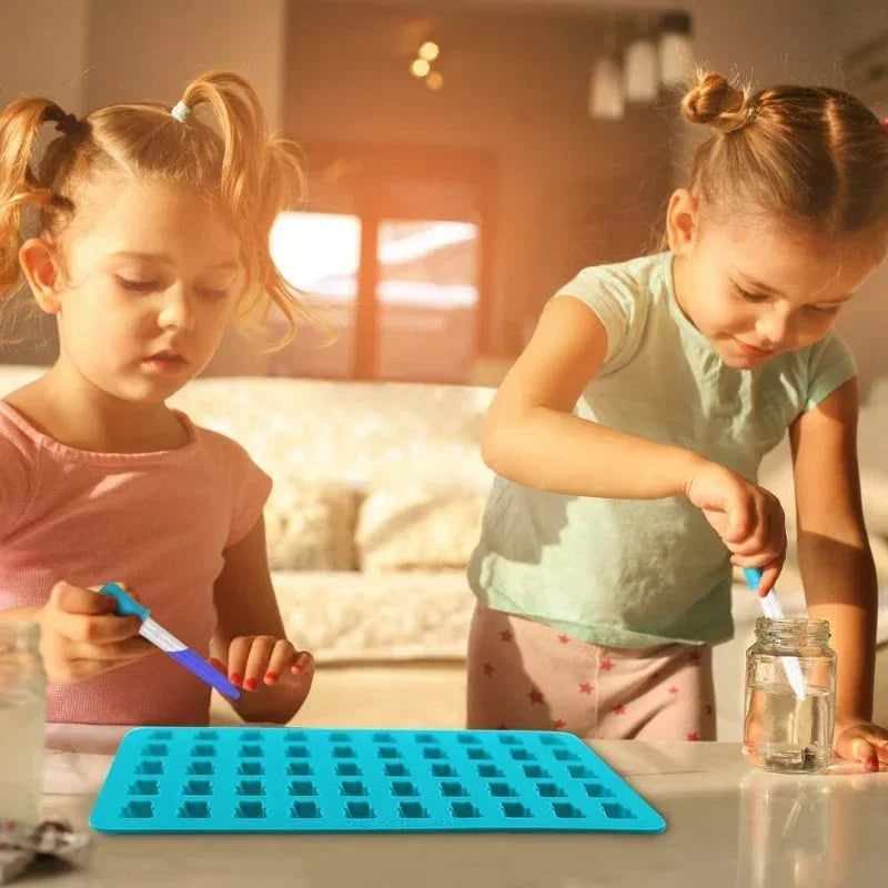 50-Cavity Bear Silicone Mold with Dropper – Candy & Ice Cube Tray