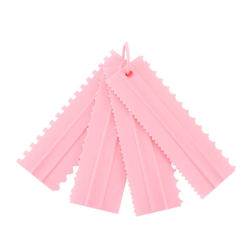 Teeth-Edge Cake Scraper for Fondant & Buttercream